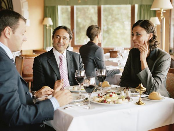 best-restaurants-in-vancouver-for-business-meeting